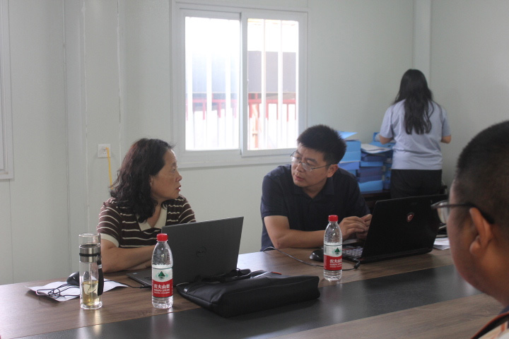 市住建局來我司項目進行建筑工程質(zhì)量評…